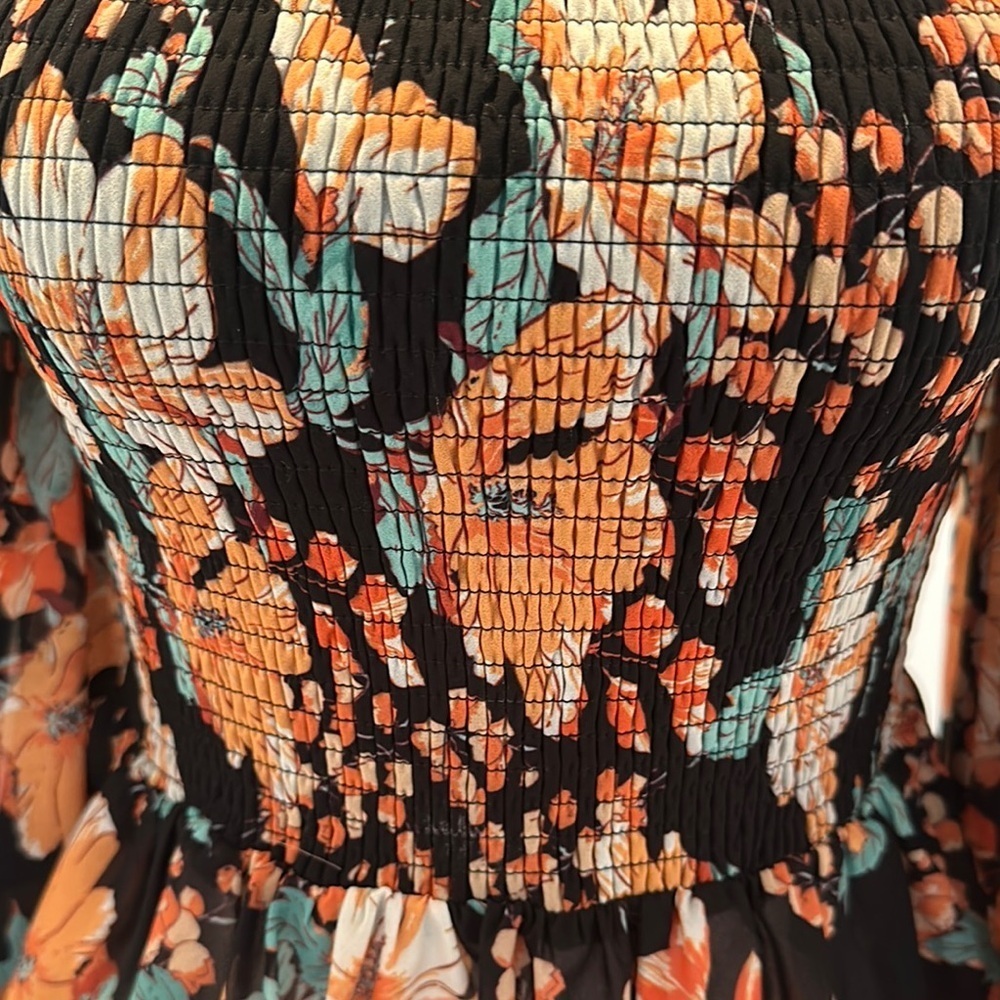 FlyingTomato Floral Off-Shoulder Women's Top size small - Picture 2 of 11